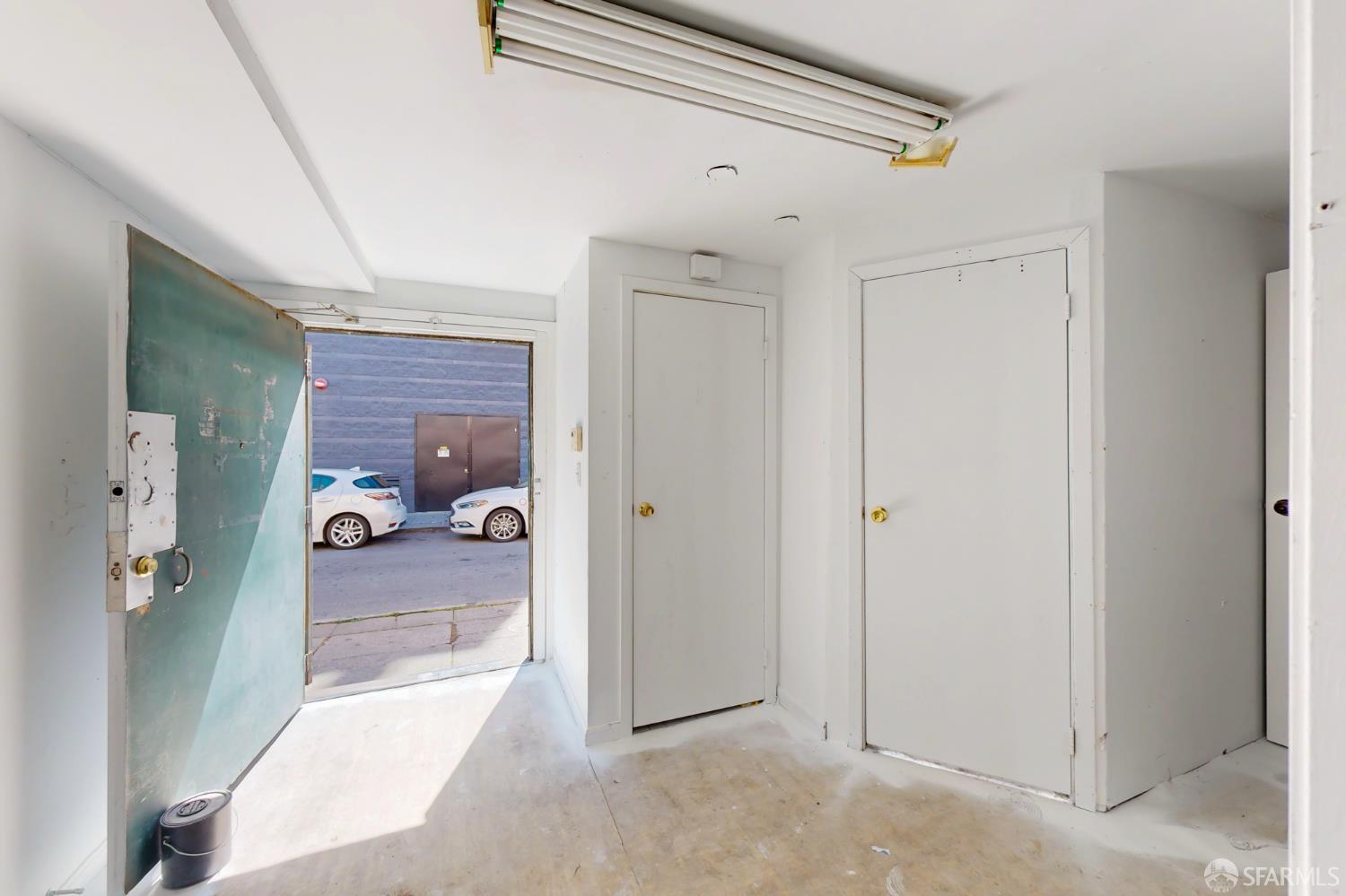 612 Natoma Street - Photo 4