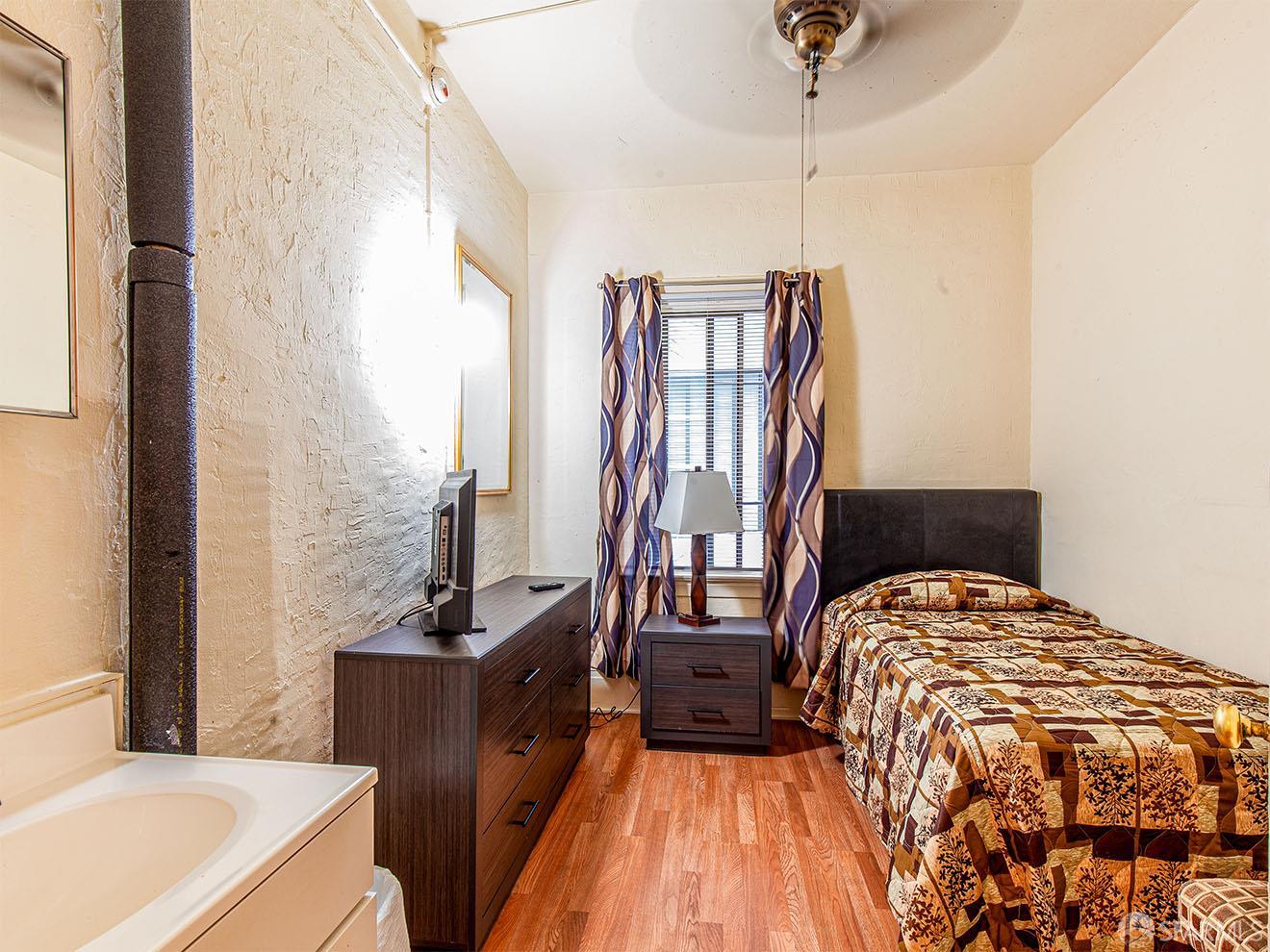 1538-1544 Polk Street - Photo 4