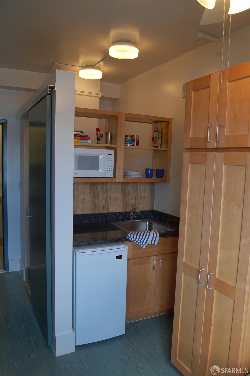44 Mcallister Street - Photo 4