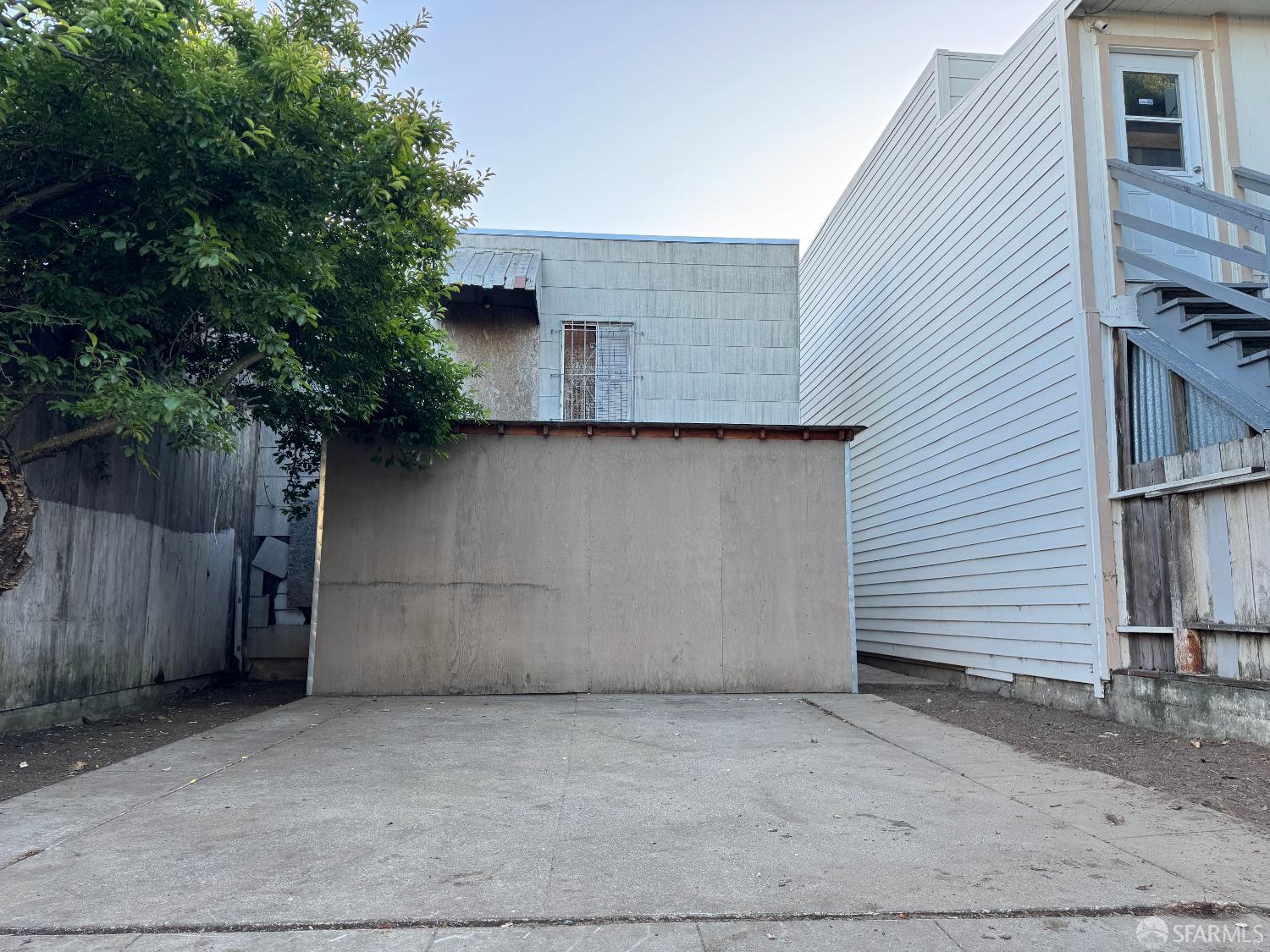 2775 San Bruno Avenue - Photo 2