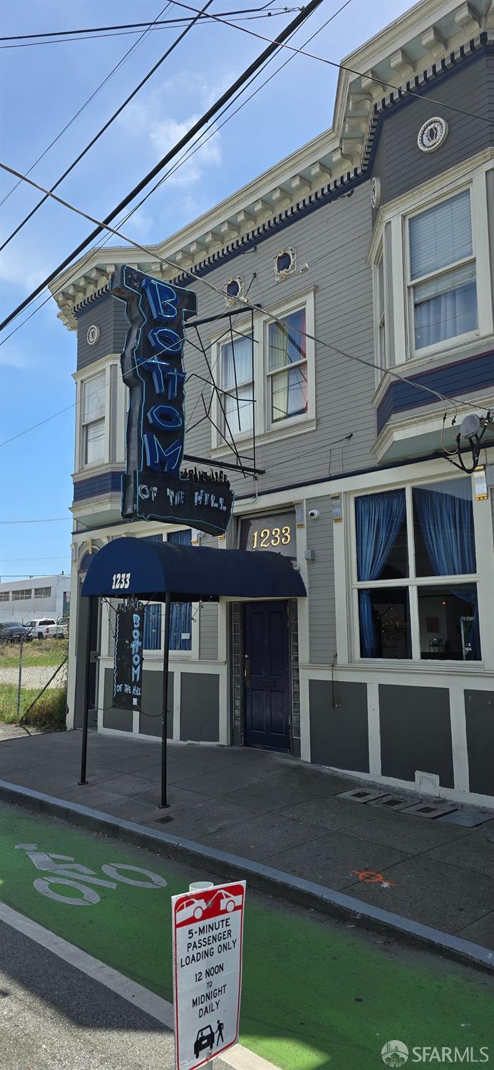 1233 17th Street - Main photo