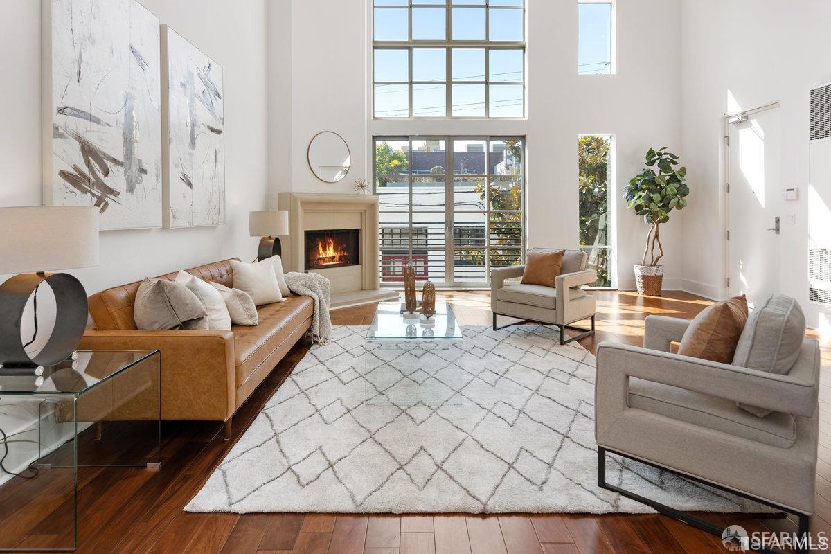 15 Lucerne Street #B - Main photo