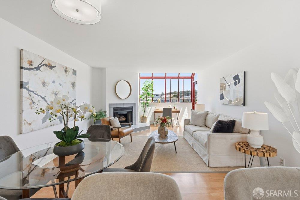 855 La Playa Street #456 - Photo 3