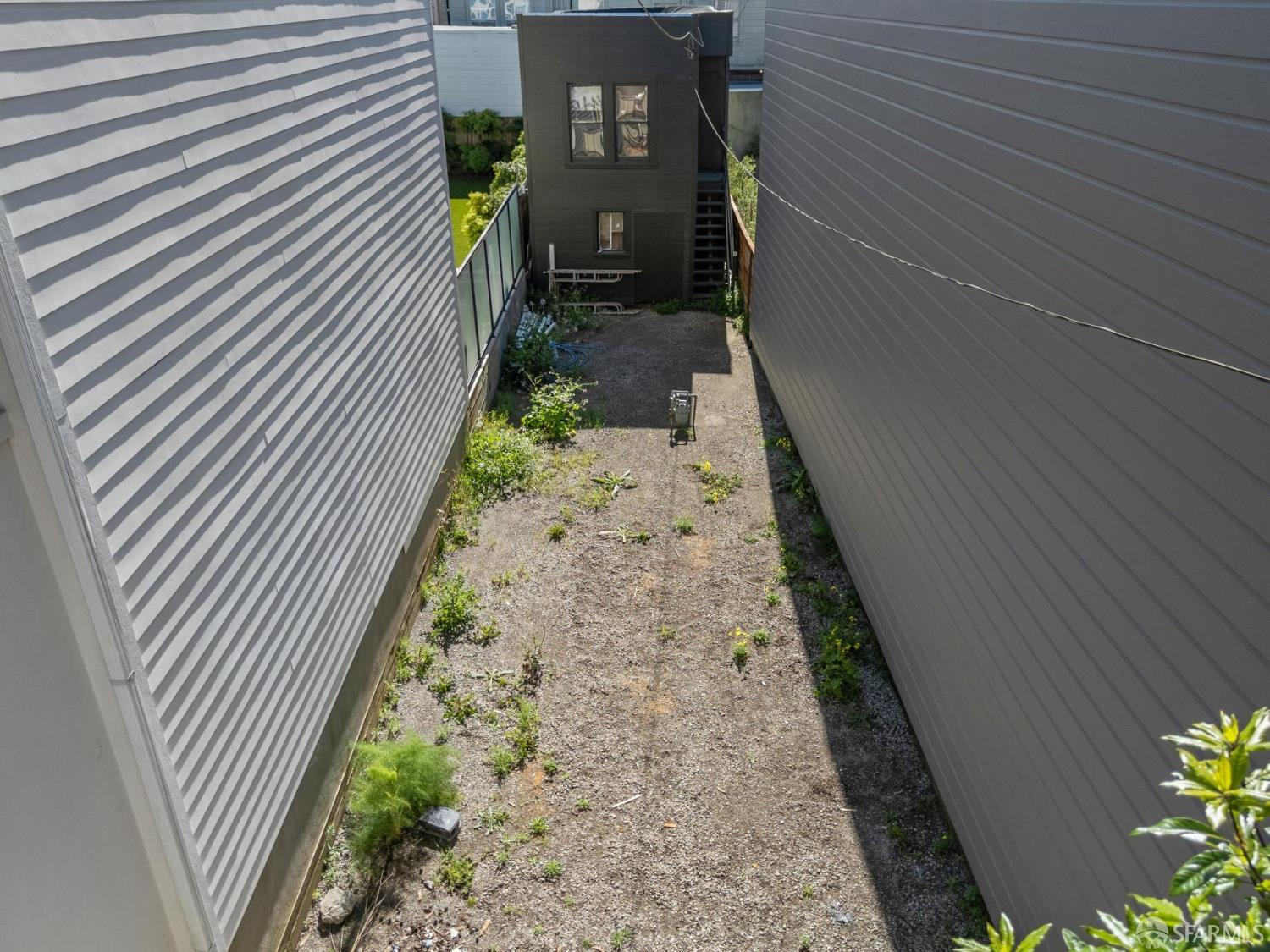 23 Brompton Avenue - Photo 4