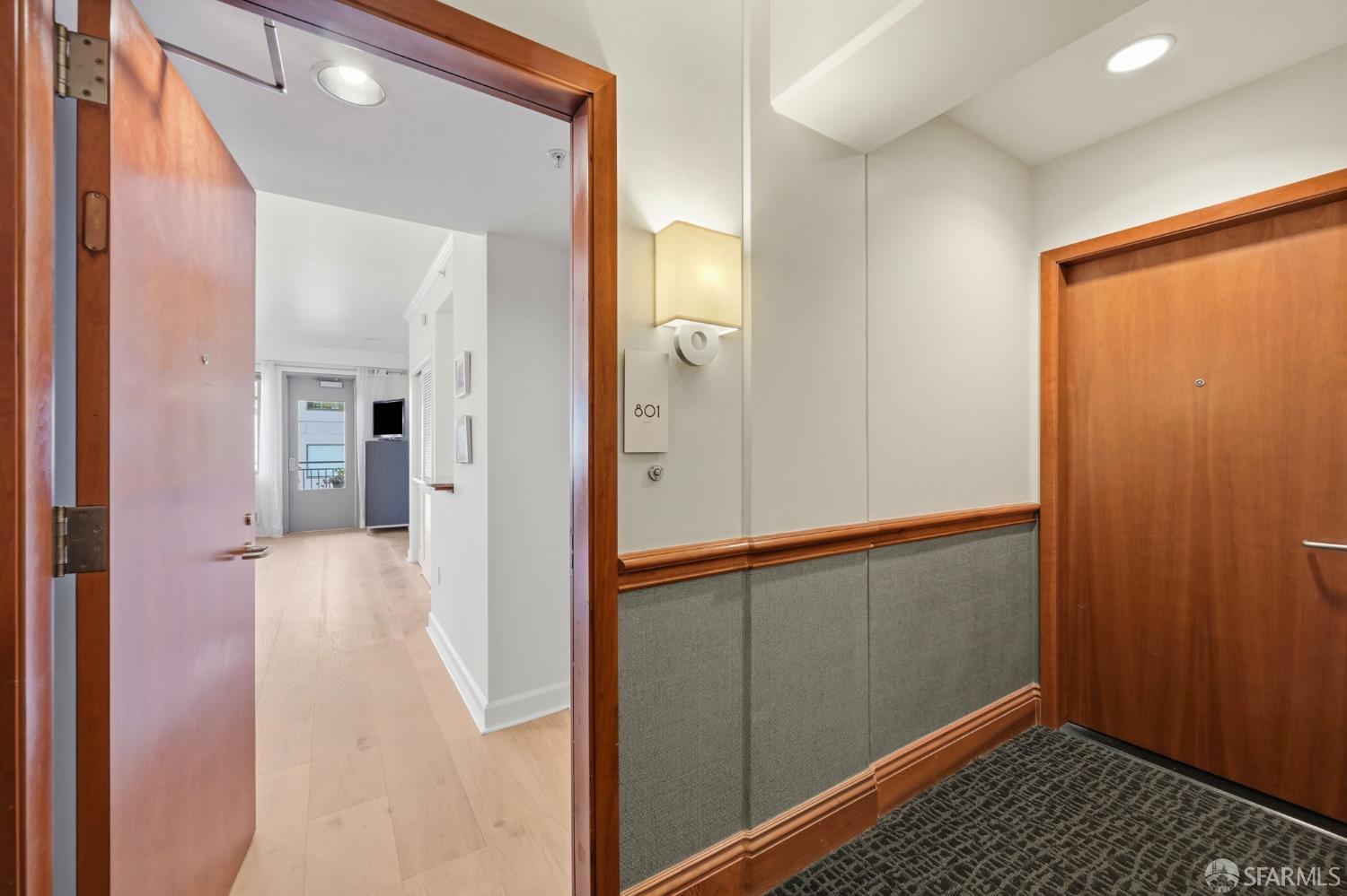 246 2nd Street #801 - Photo 3