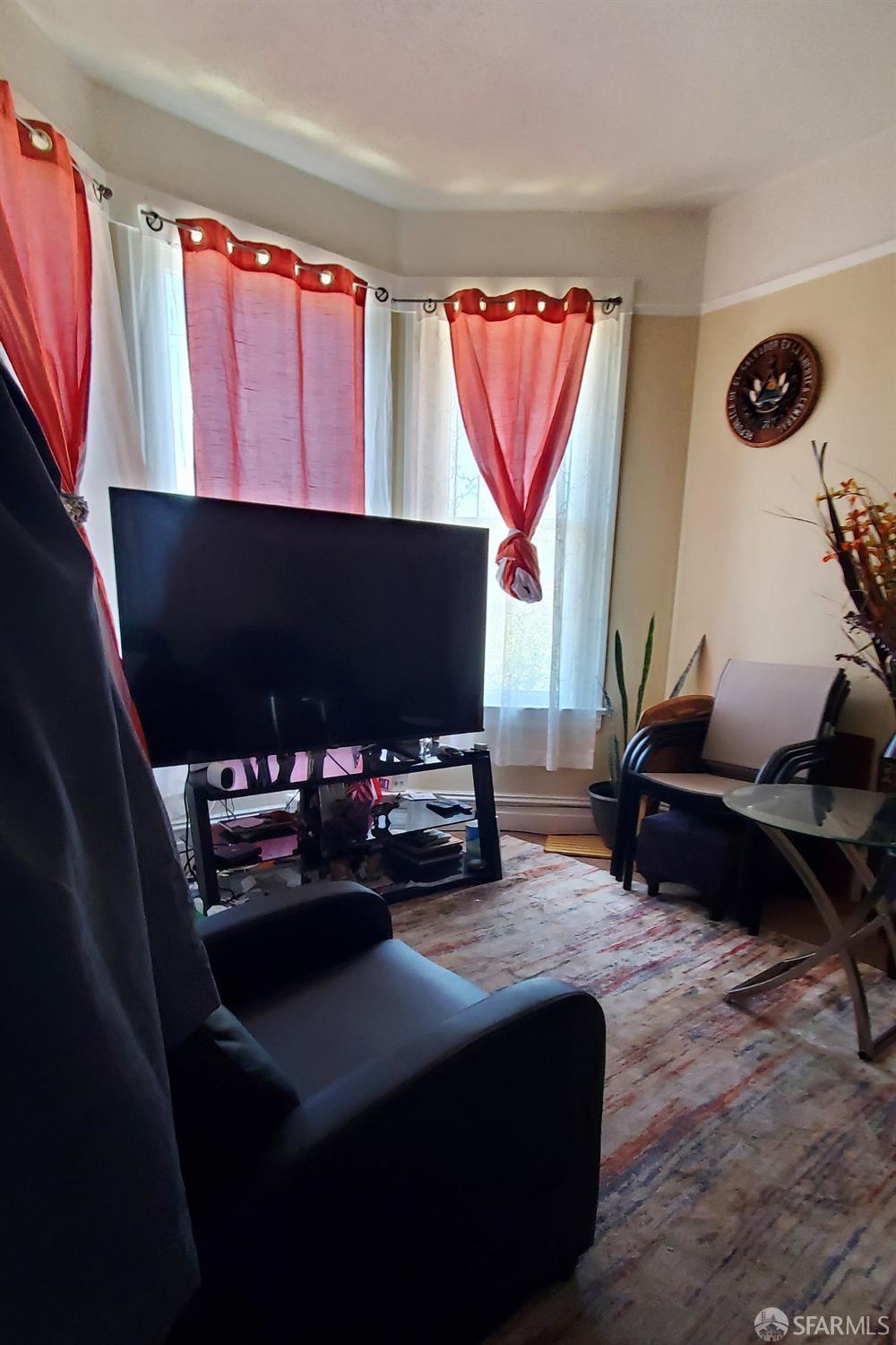 1415 Hawes Street - Photo 3