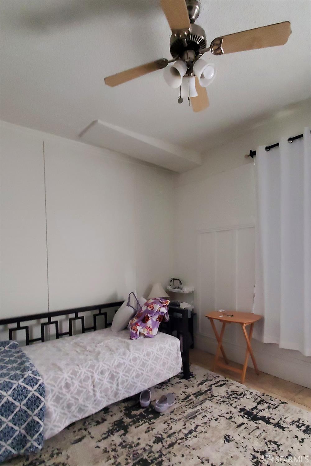 1415 Hawes Street - Photo 5