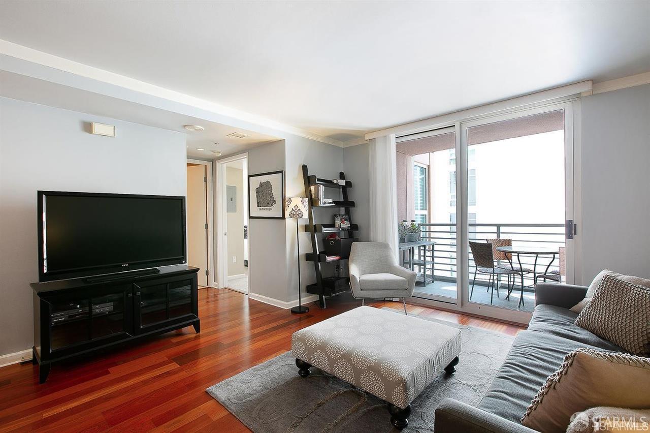 400 Beale Street #1008 - Photo 4
