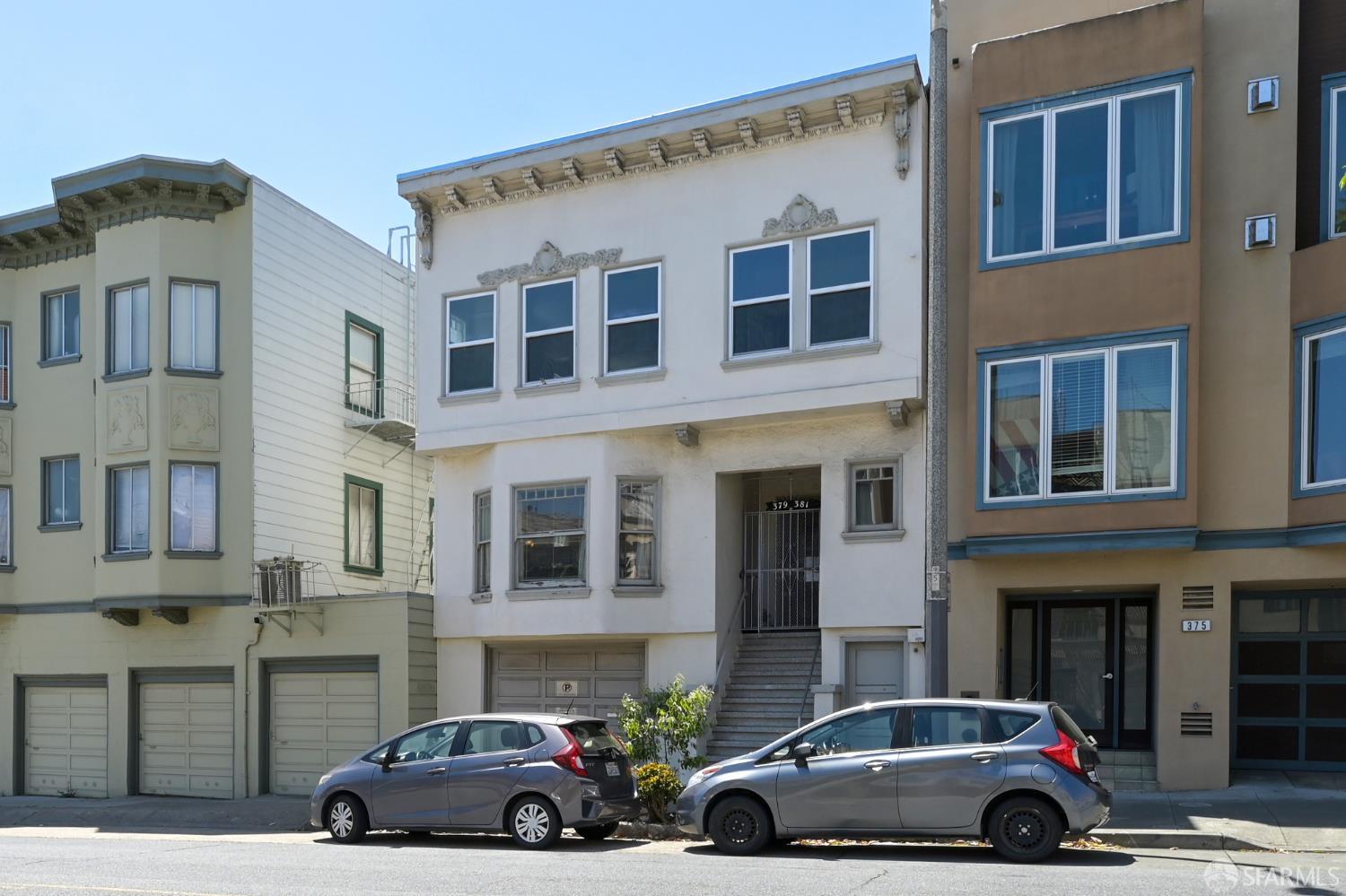379-381 25th Avenue - Photo 3