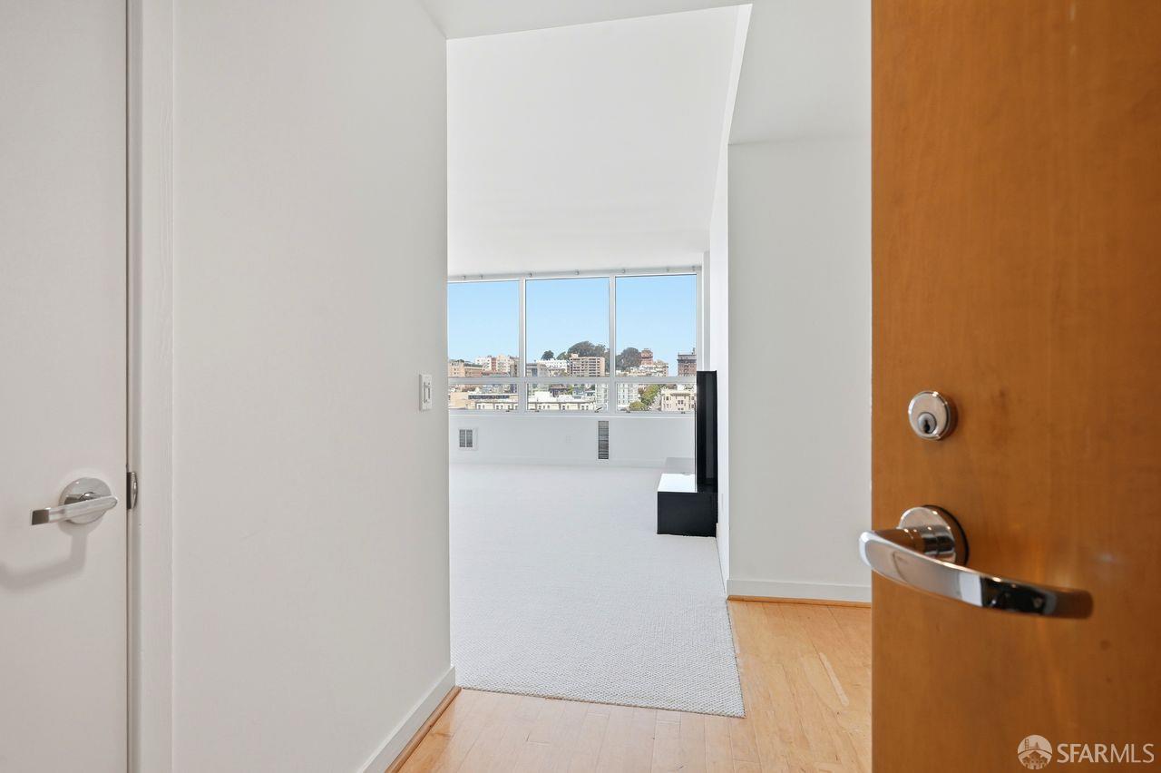 1388 Gough Street #1301 - Photo 5