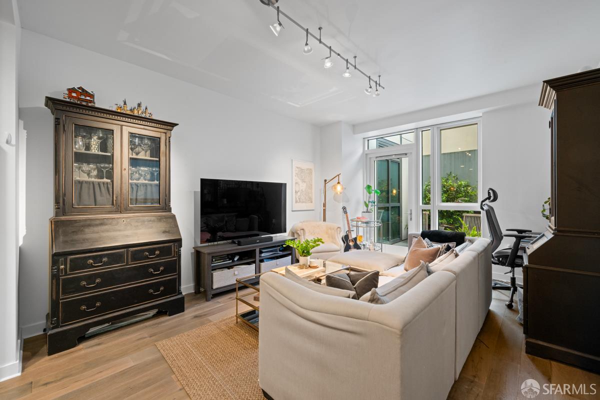 1688 Pine Street #W201 - Photo 5
