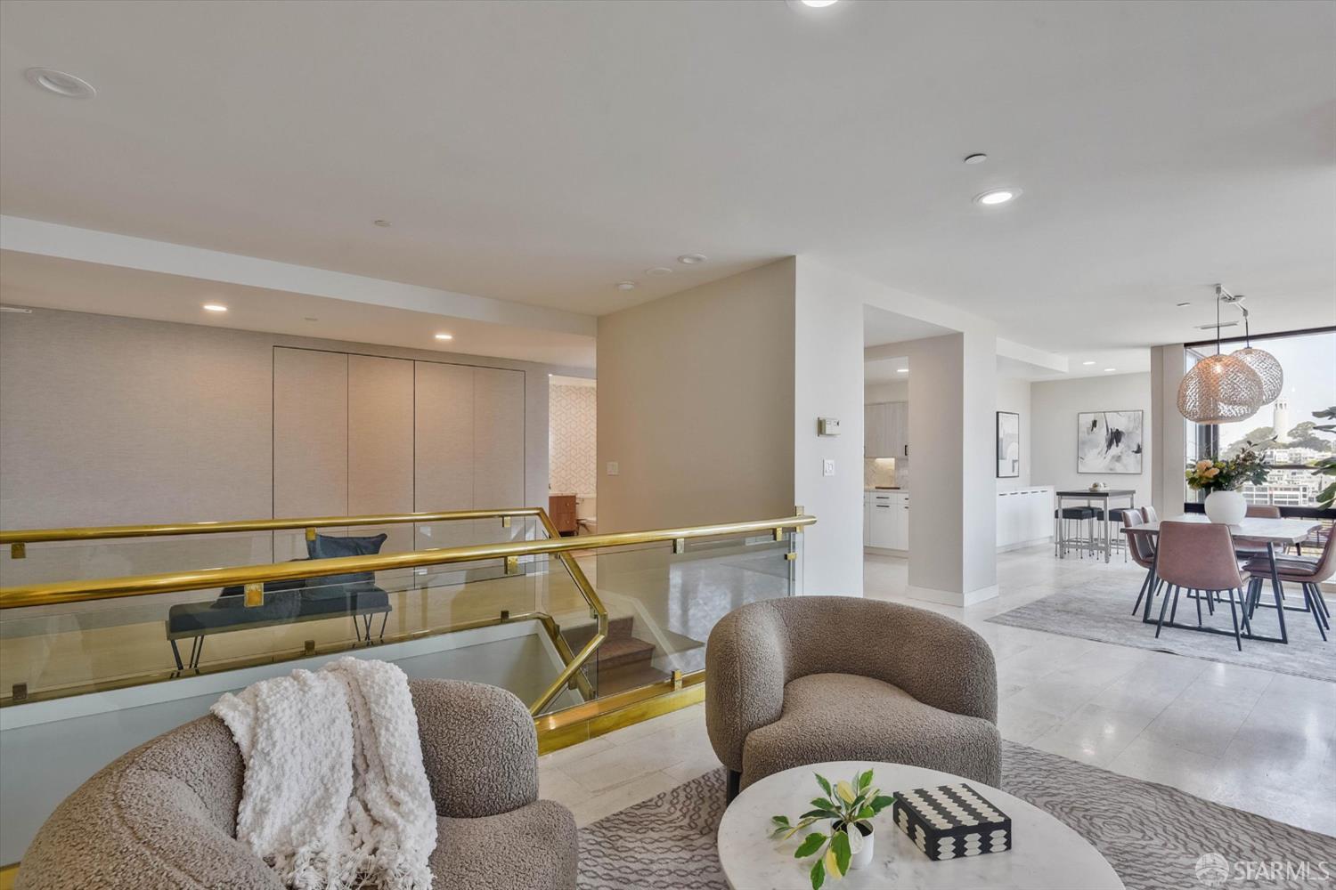 611 Washington Street #2105 - Photo 5