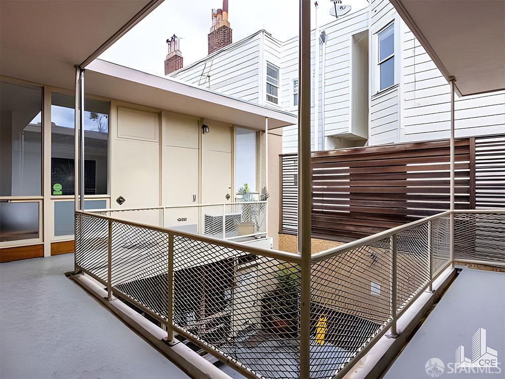 2305 Van Ness Avenue - Photo 2