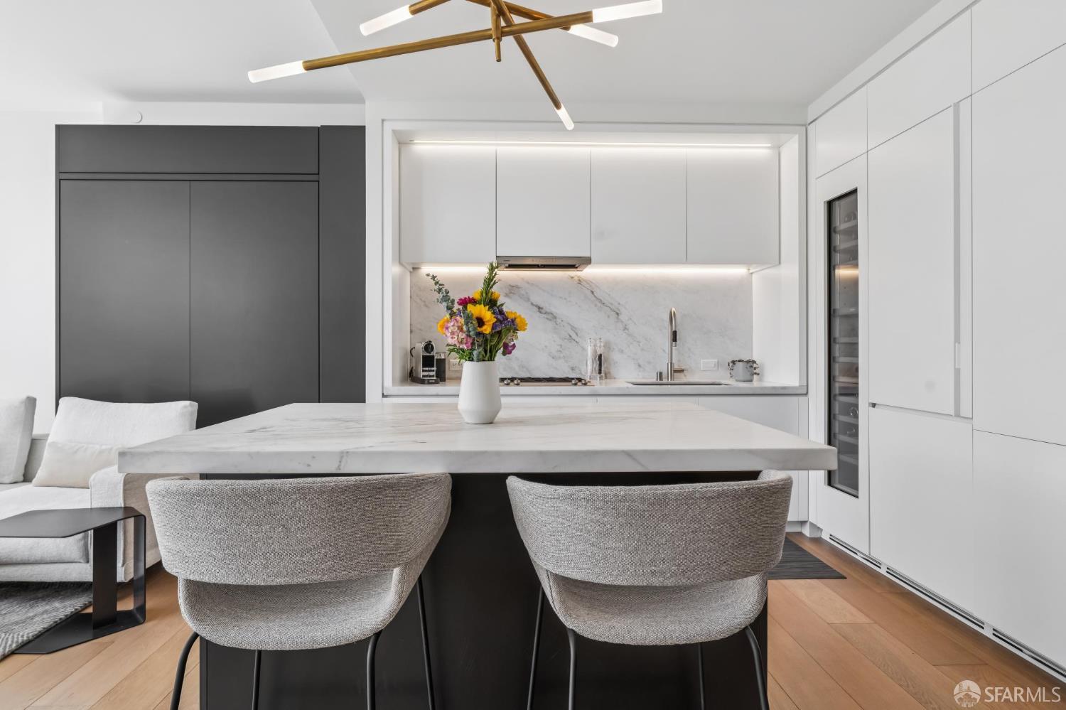 1 Steuart Lane #604 - Photo 4