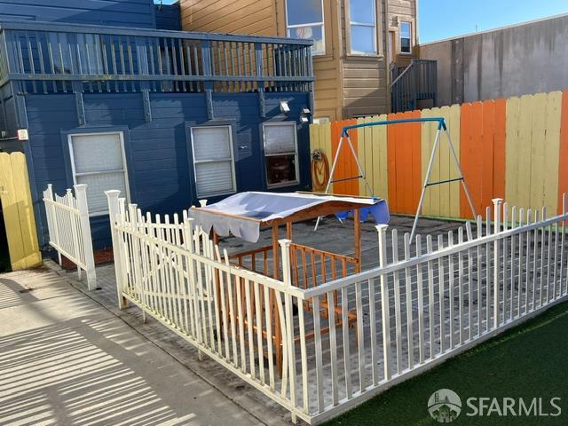 2124 Taraval Street - Photo 5