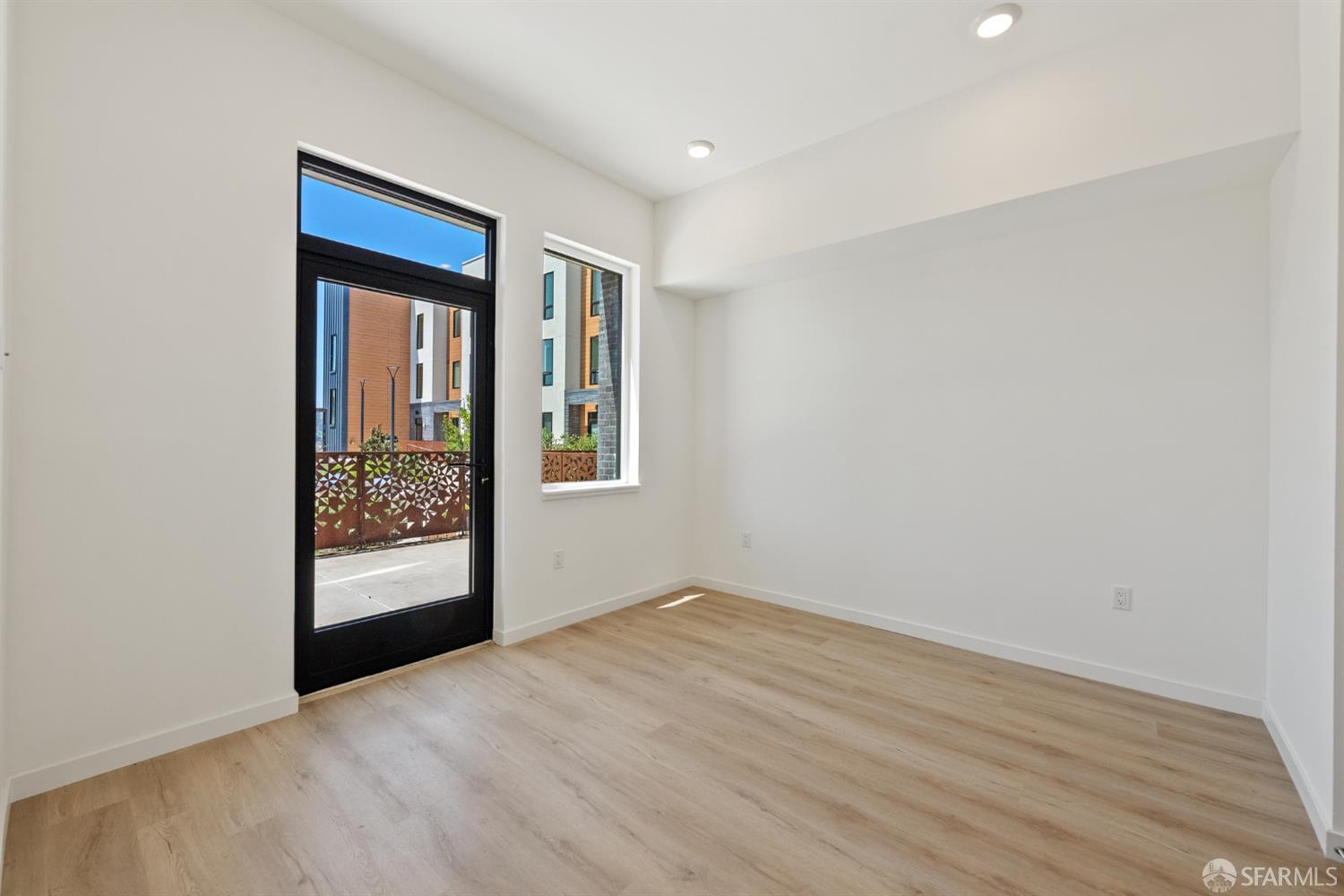 52 Kirkwood Avenue #219 - Photo 4