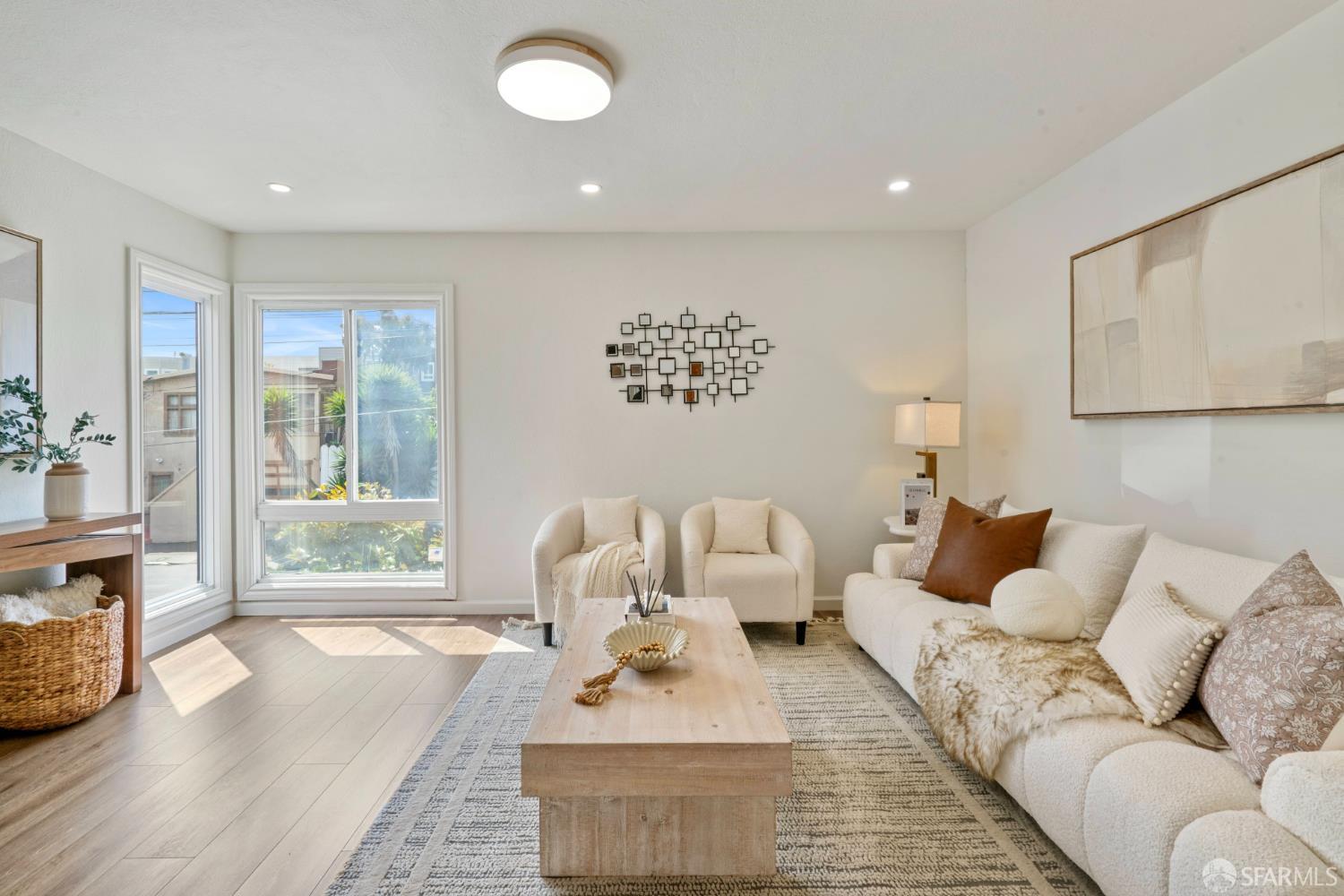 190 Gaven Street - Photo 3