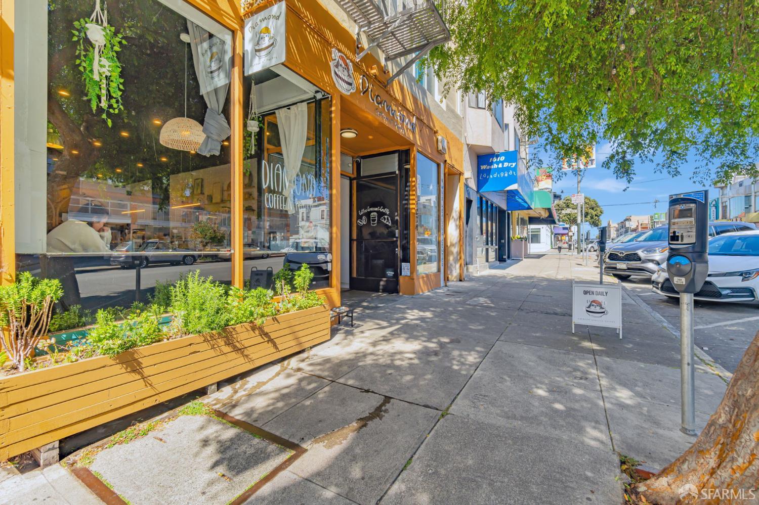 1014 Clement Street - Photo 3