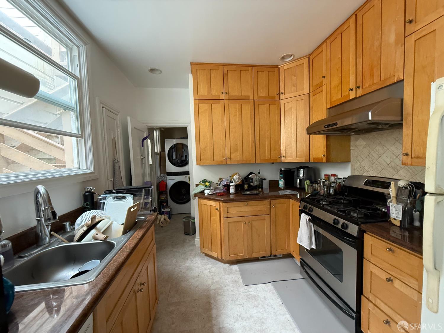 1370 20th Avenue - Photo 4