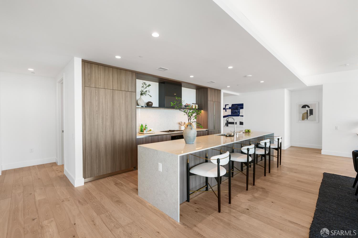 1 Bristol Court #403 - Photo 4
