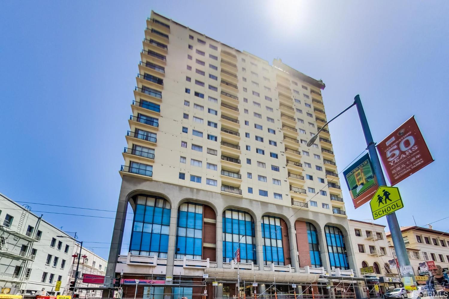 950 Stockton Street #406 - Photo 2