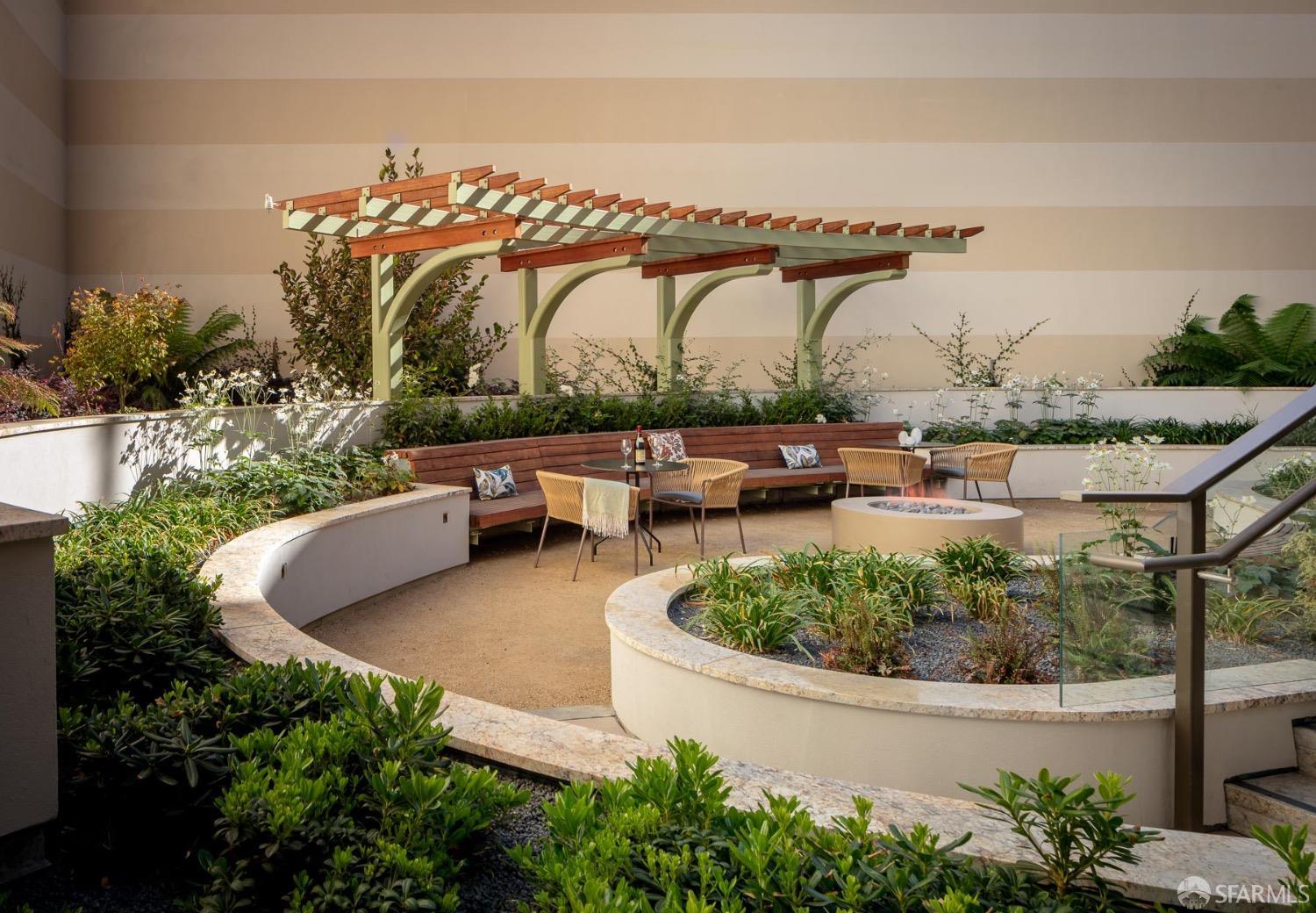 875 California Street #202 - Photo 4