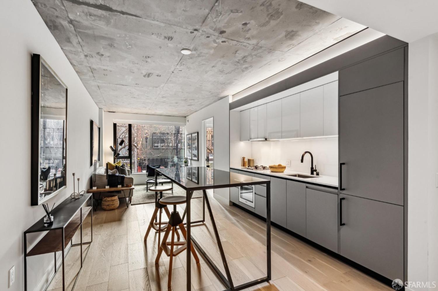 960 Market Street #601 - Main photo