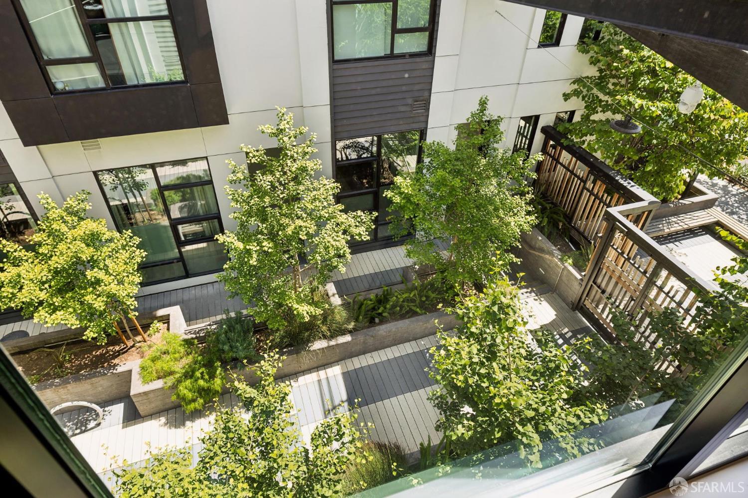 1288 Howard Street #308 - Photo 4