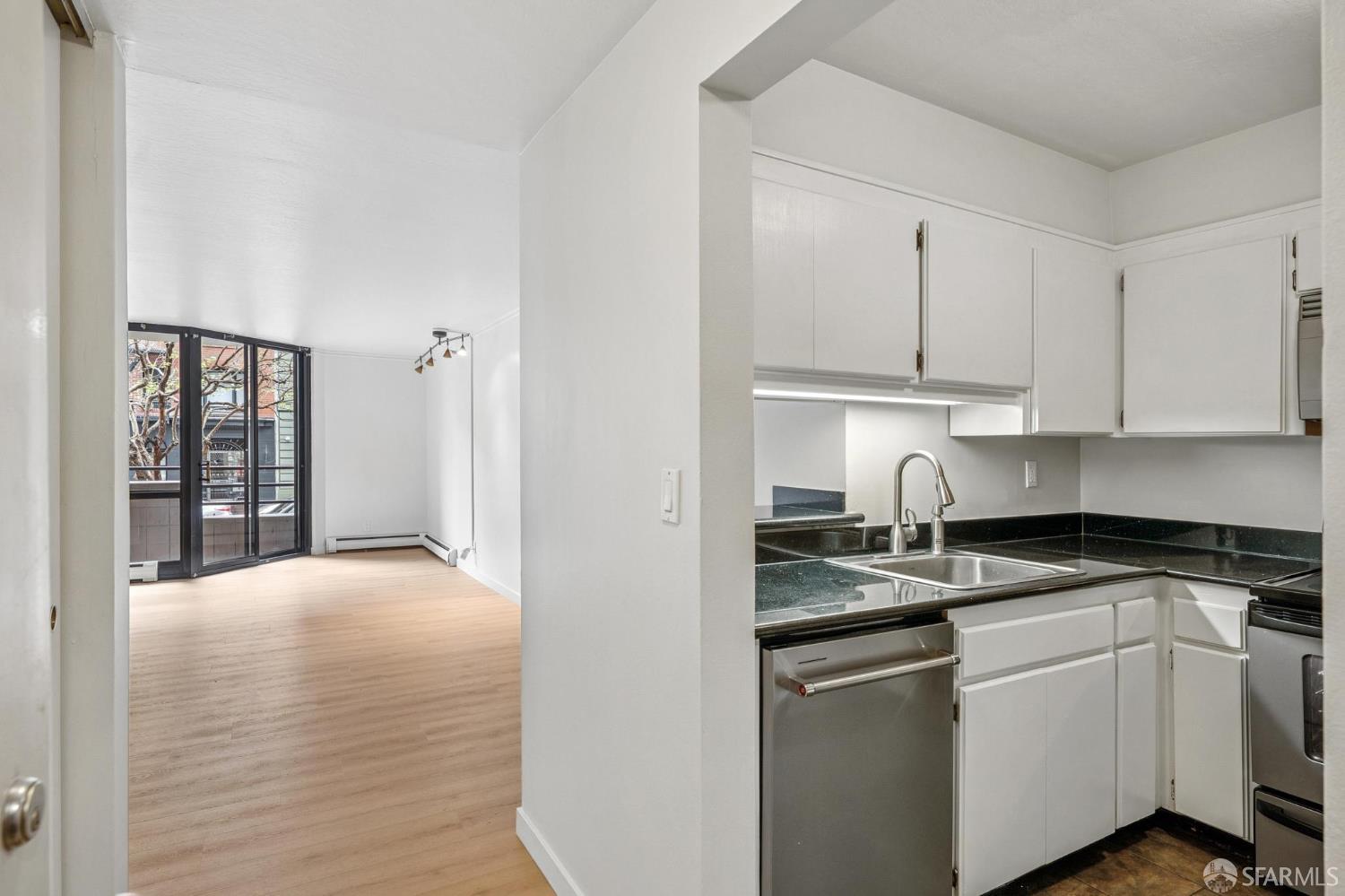900 Bush Street #109 - Photo 4