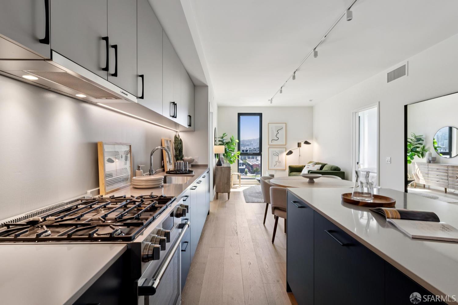 988 Harrison Street #SB8 - Photo 4