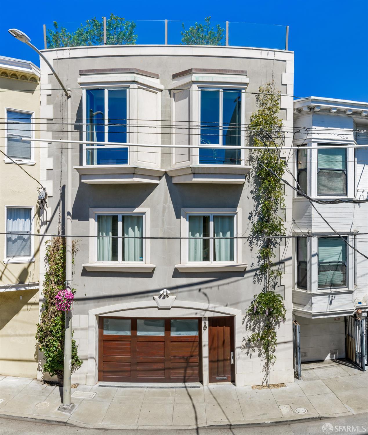 720 Clementina Street - Photo 3