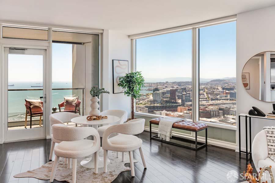 425 1st Street #3703 - Main photo