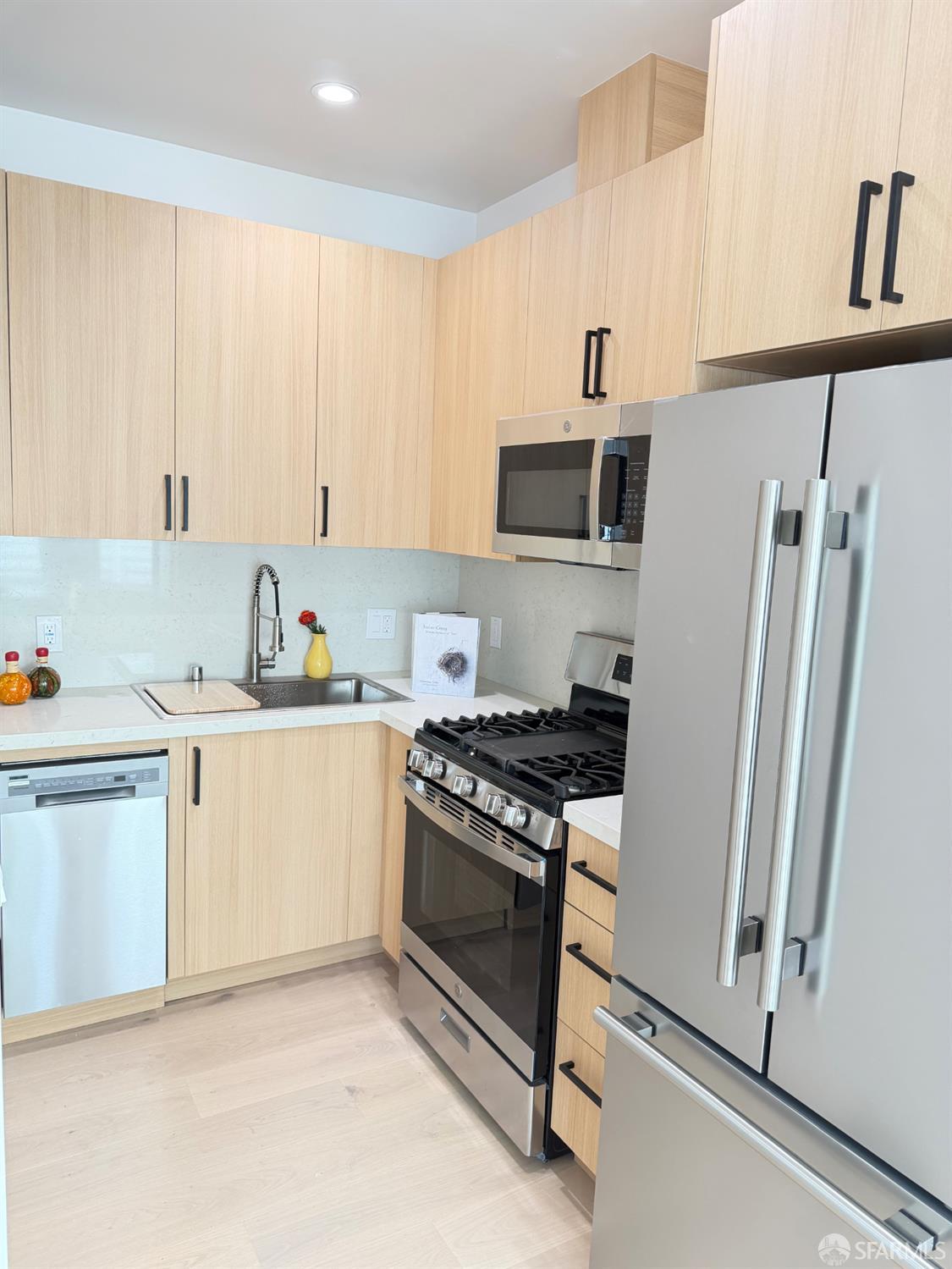 522 26th Avenue - Photo 4