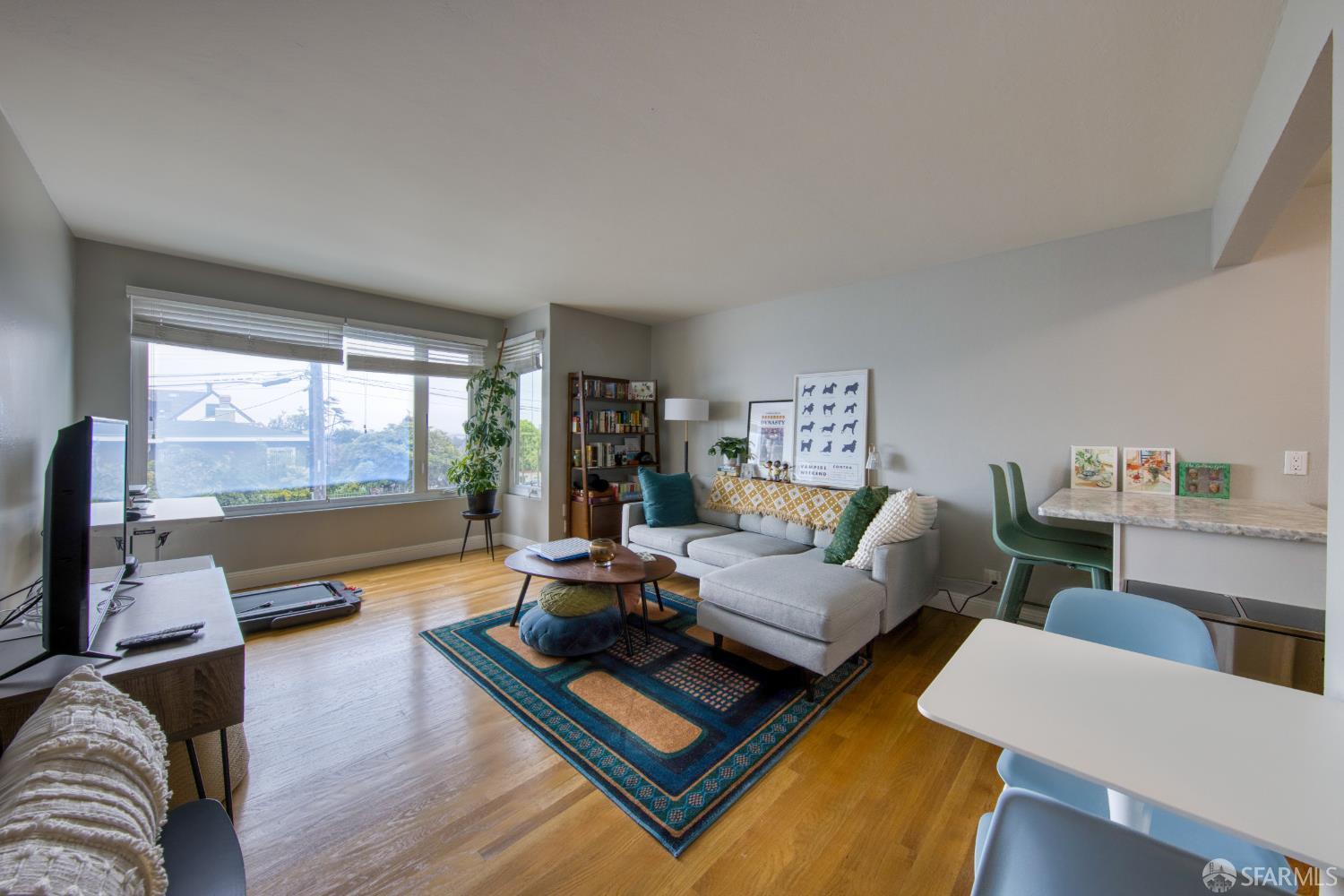 201 Moraga Street - Photo 2