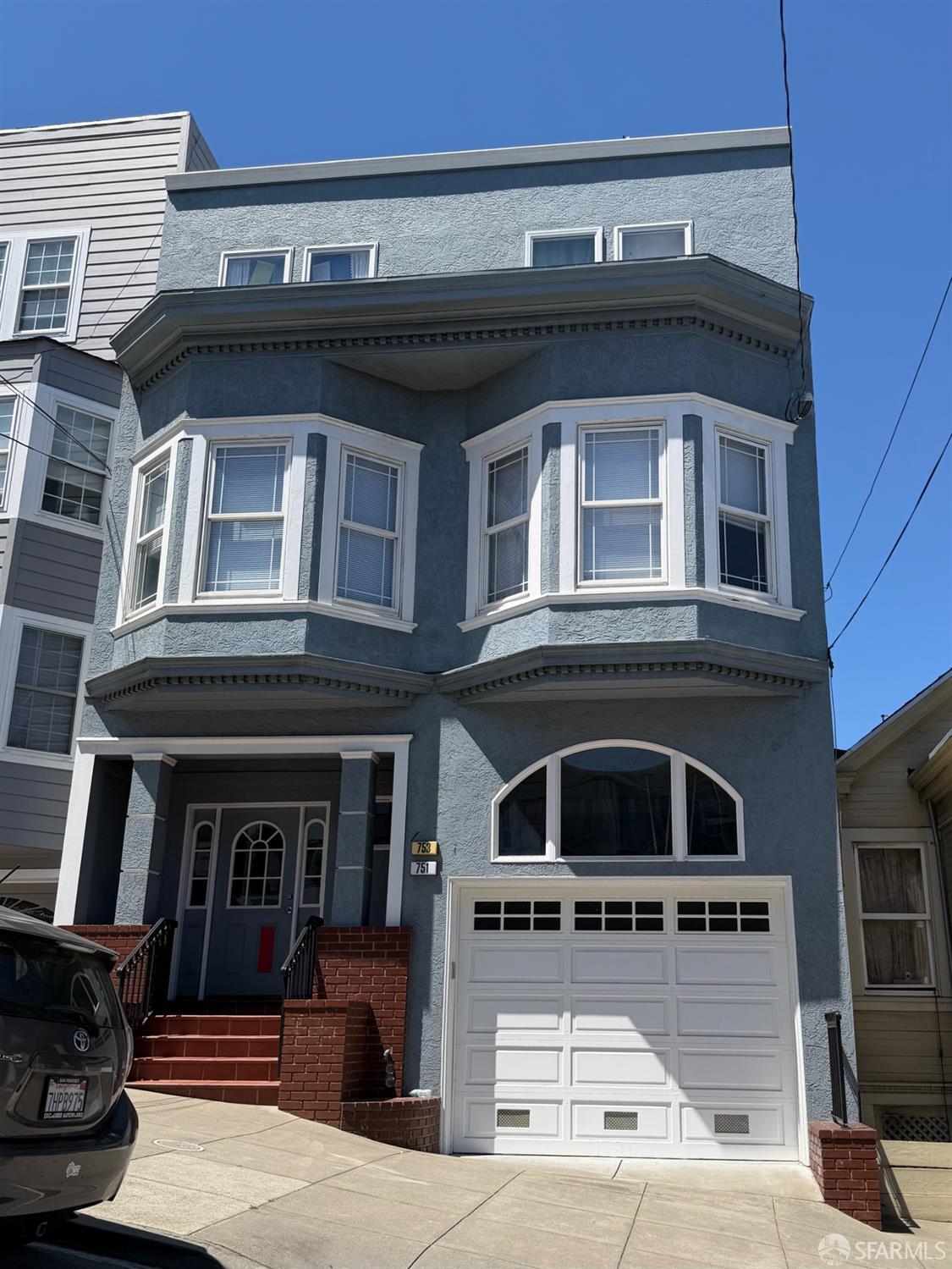 751-753 Spruce Street - Photo 2