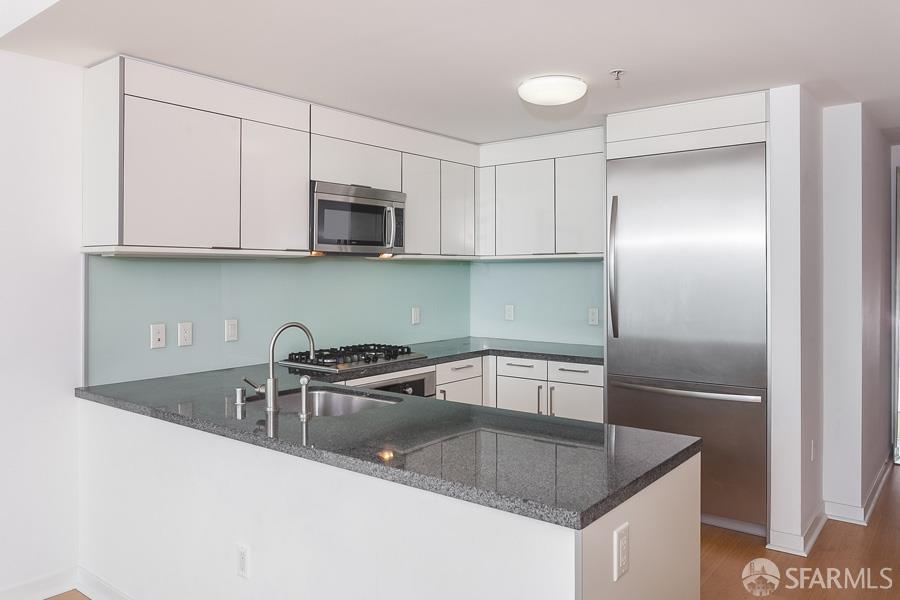 338 Spear Street #29E - Photo 3