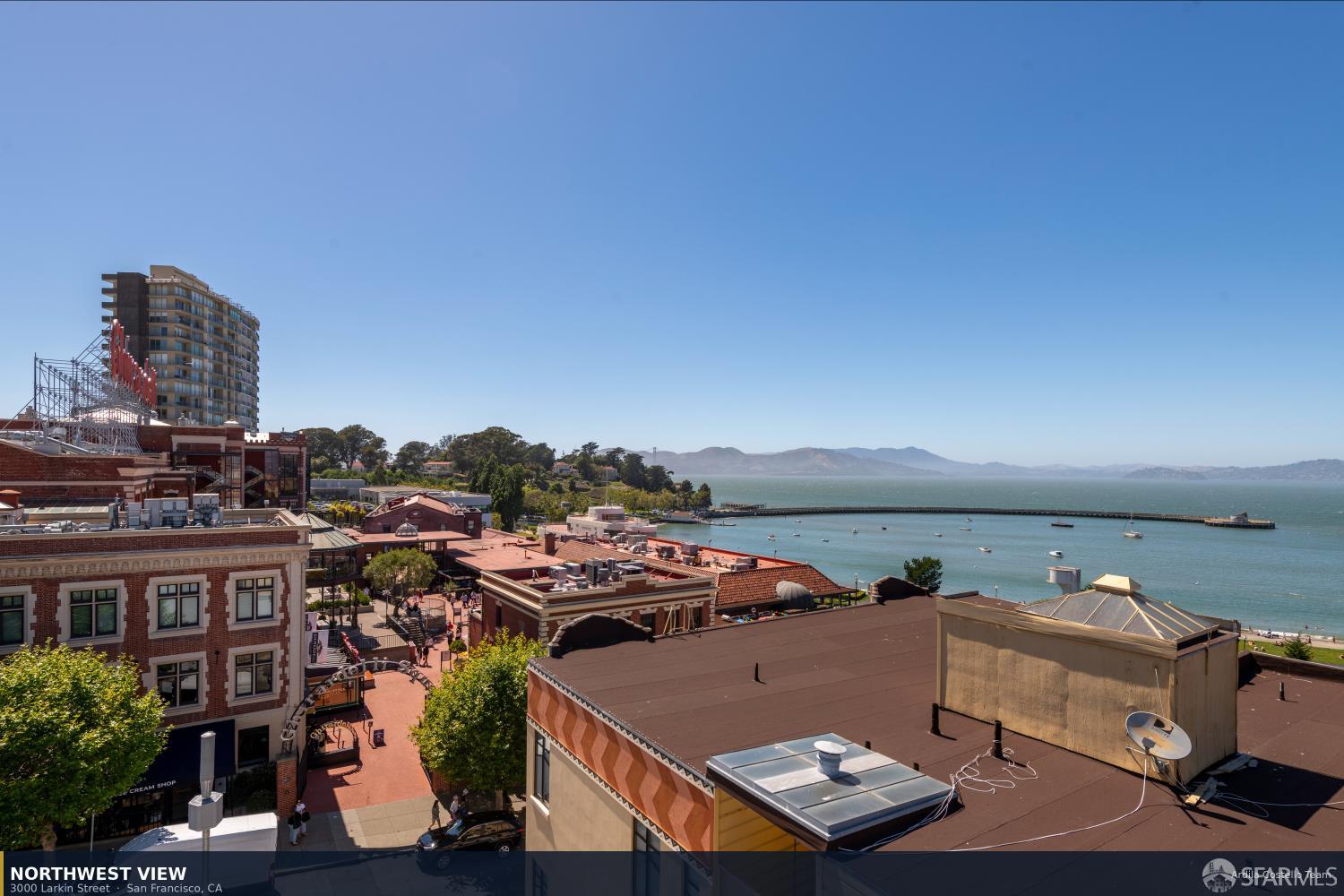 3000 Larkin Street - Photo 2