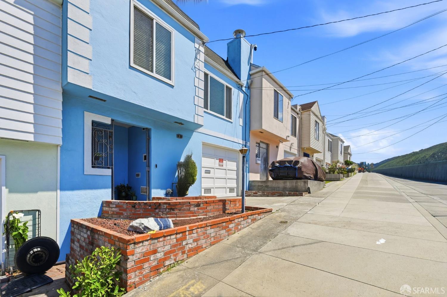 37 Pasadena Street - Photo 3