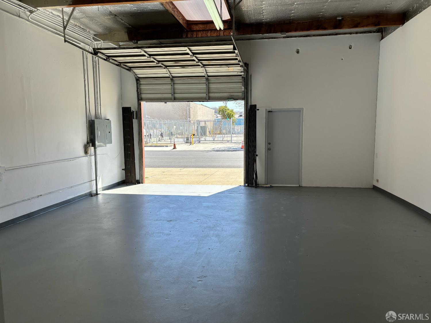 1555 Yosemite Avenue #27 - Photo 4
