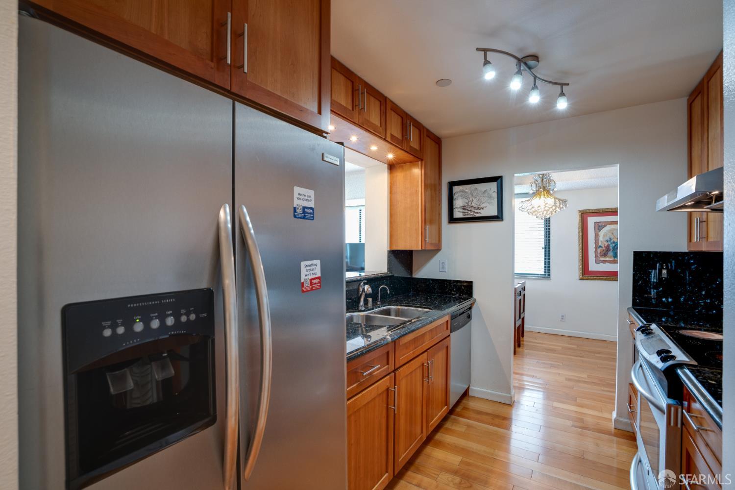 1 Daniel Burnham Court #412 - Photo 5