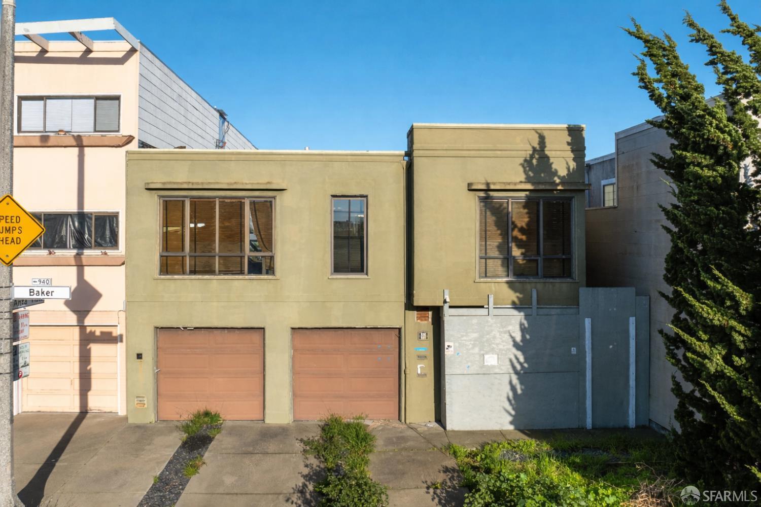 930 Baker Street - Photo 3