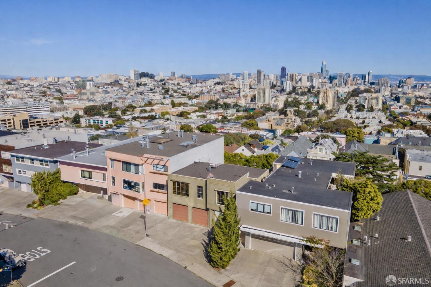 930 Baker Street - Photo 4