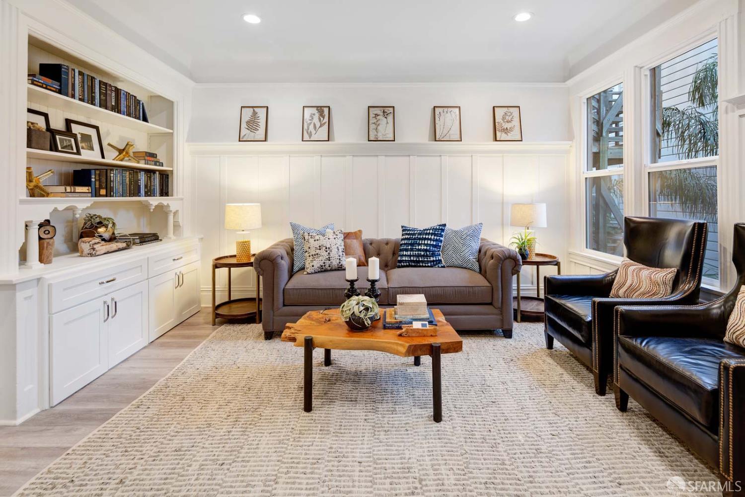 255 14th Street - Photo 2