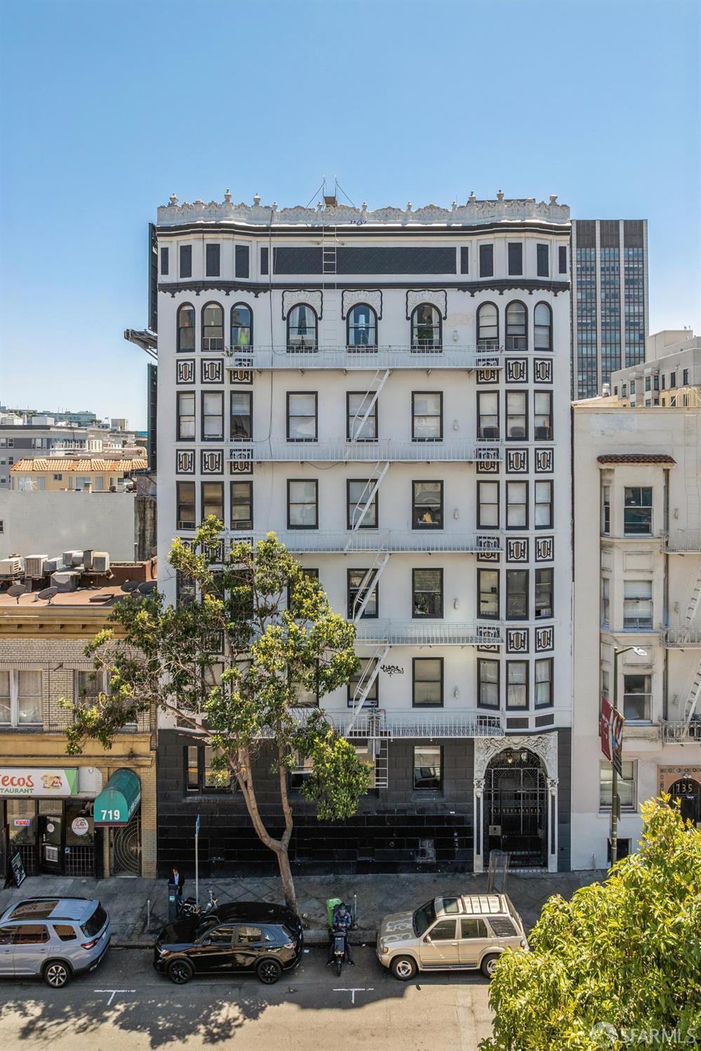 725 Ellis Street - Photo 2