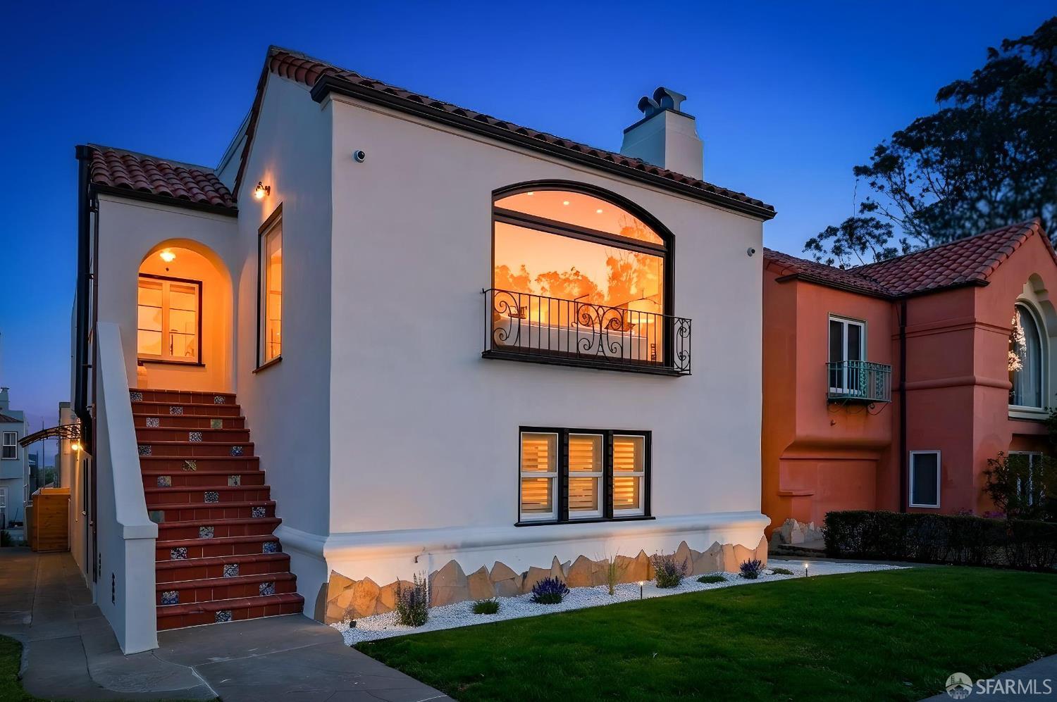 125 Paraiso Place - Photo 4