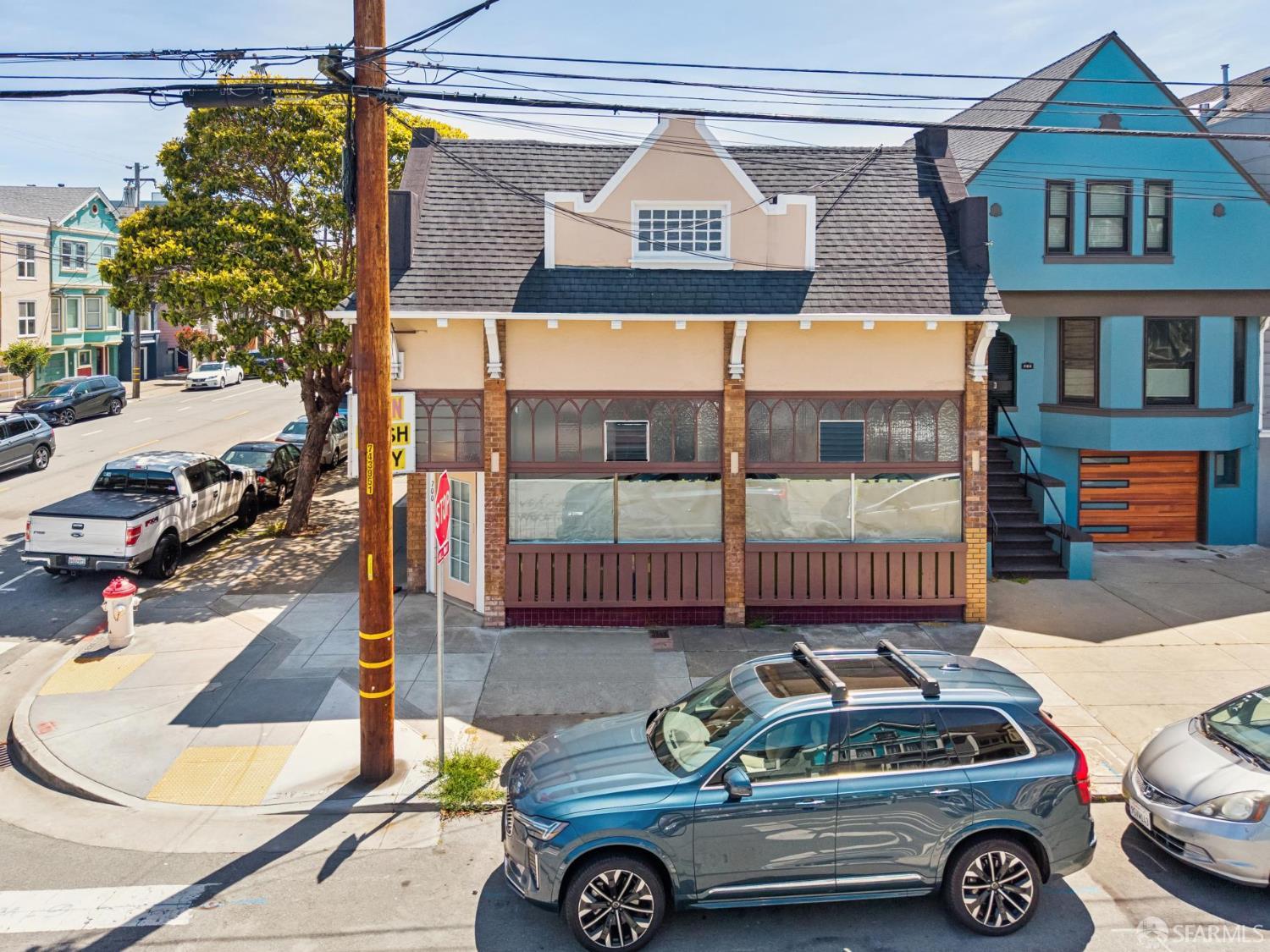 700 10th Avenue - Photo 4