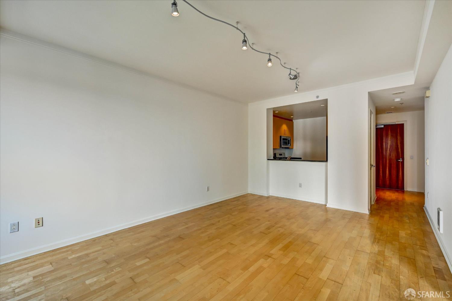 400 Beale Street #1702 - Photo 5