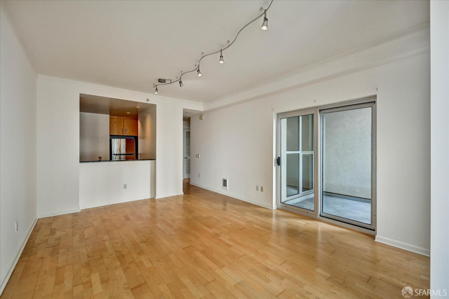 400 Beale Street #1702 - Photo 4