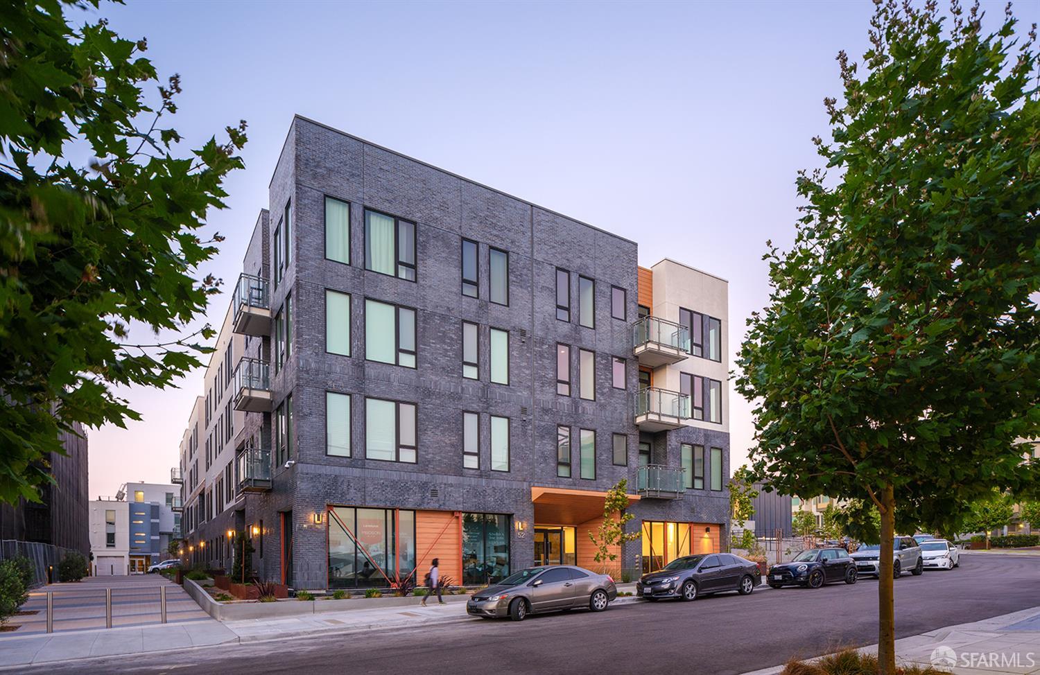 52 Kirkwood Avenue #323 - Photo 2