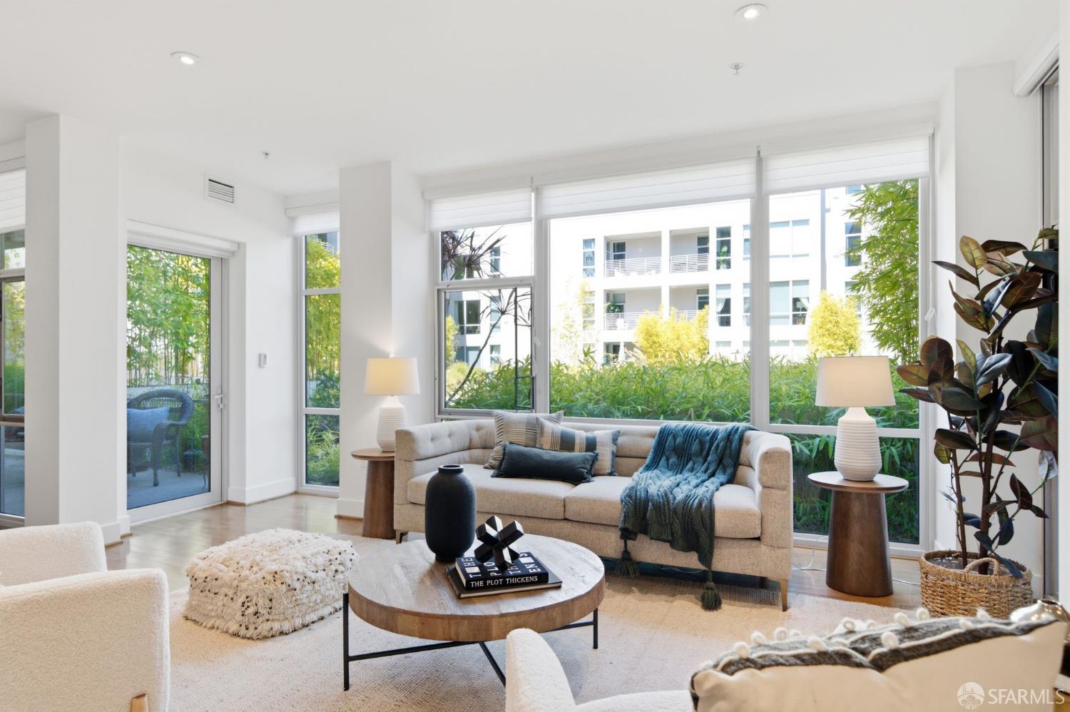 235 Berry Street #314 - Photo 4